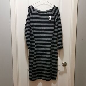 GAP Charcoal and Black Long Sleeve Dress